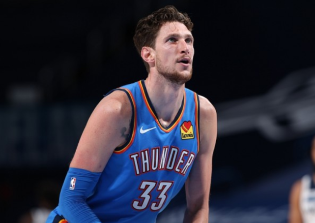 开云体育-关于门兴格拉德巴赫训练开放日，窗口期状态回暖引欢呼，NBA常规赛在即，细节决定成败的信息