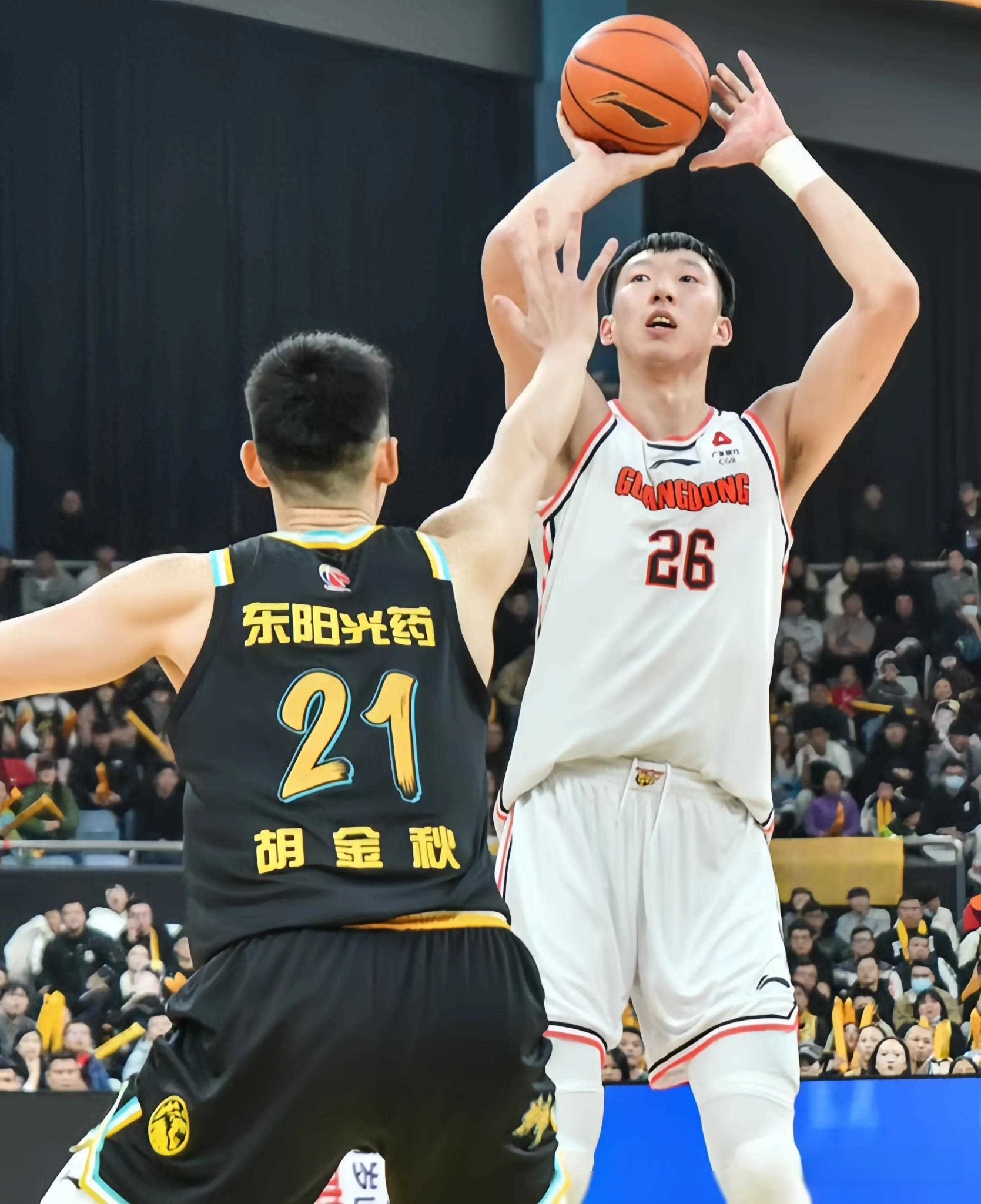 重磅！迈阿密热火官宣签约备战CBA季后赛集结日浙江队调整名单以备欧篮联，布鲁克林篮网造点机会备战英超的简单介绍